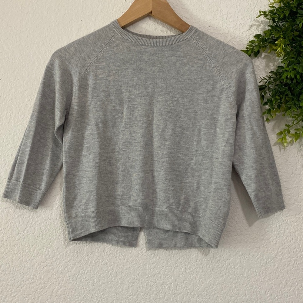 Zara Gray Crewneck 3/4 Sleeve Sweater
